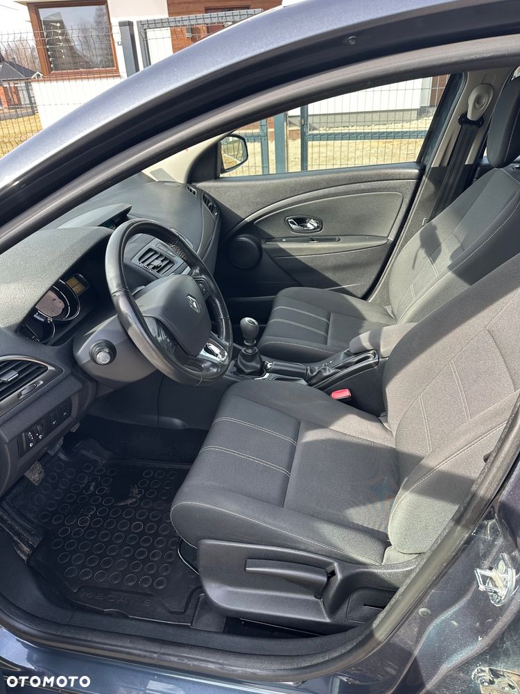 Renault Megane 1.2 Energy TCe Zen - 9