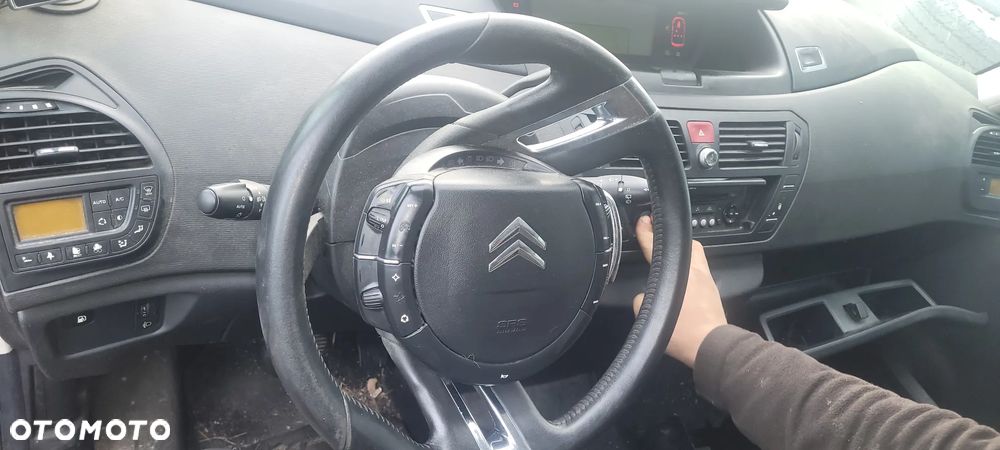 CITROEN C4 PICASSO 2009 na części - 17