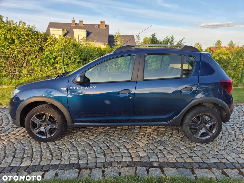 Dacia Sandero TCe 90 Celebration - 8
