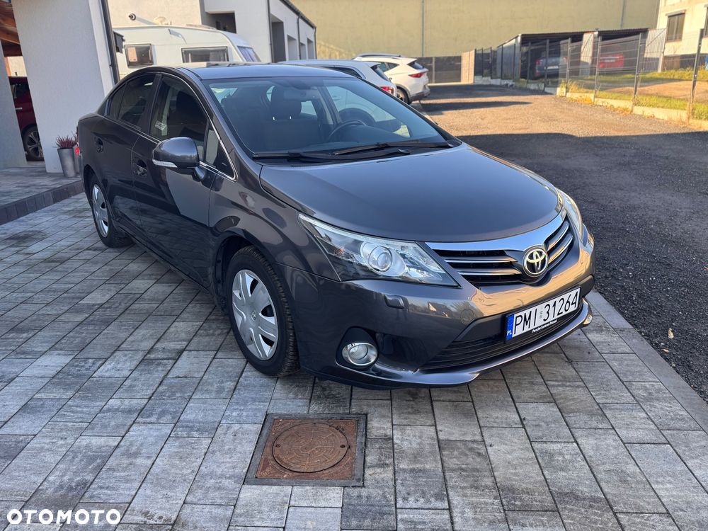 Toyota Avensis 2.0 D-4D - 4