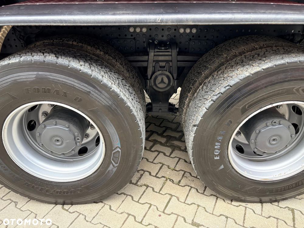 Mercedes-Benz AROCS 3246 8x4 EURO6 WYWROTKA TRÓJSTRONNA Z BORDMATIKIEM - 33