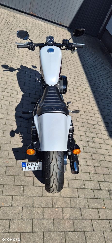 Harley-Davidson Sportster Roadster 1200R - 5