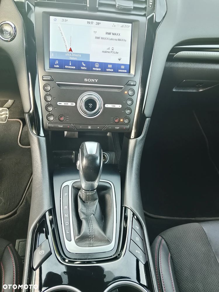 Ford Mondeo - 18