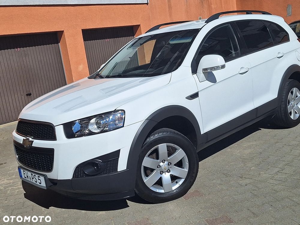 Chevrolet Captiva 2.4 2WD Travel Edition - 2