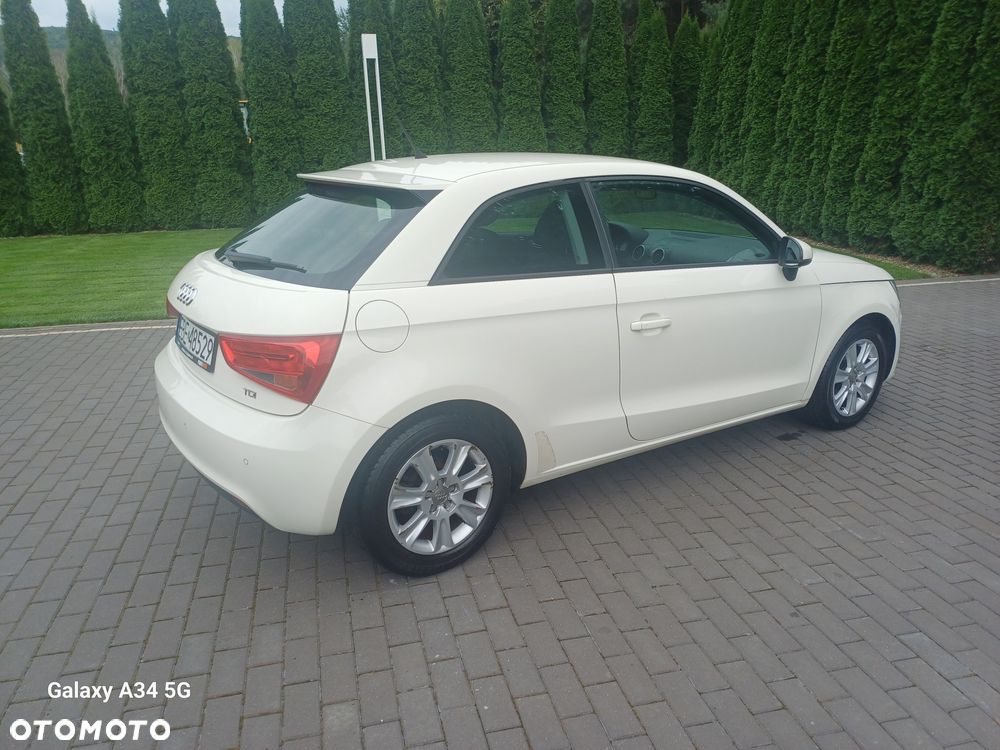 Audi A1 1.6 TDI Ambition - 8