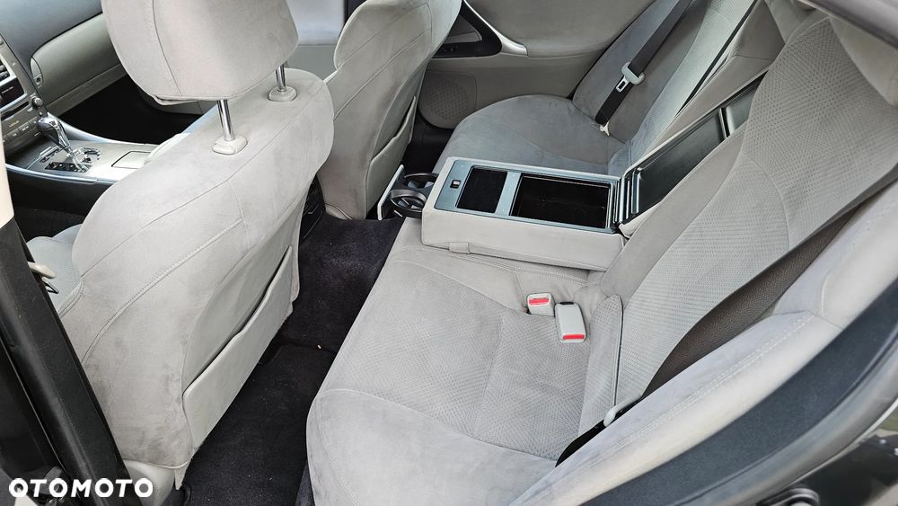 Lexus IS 250 Sport Line - 16