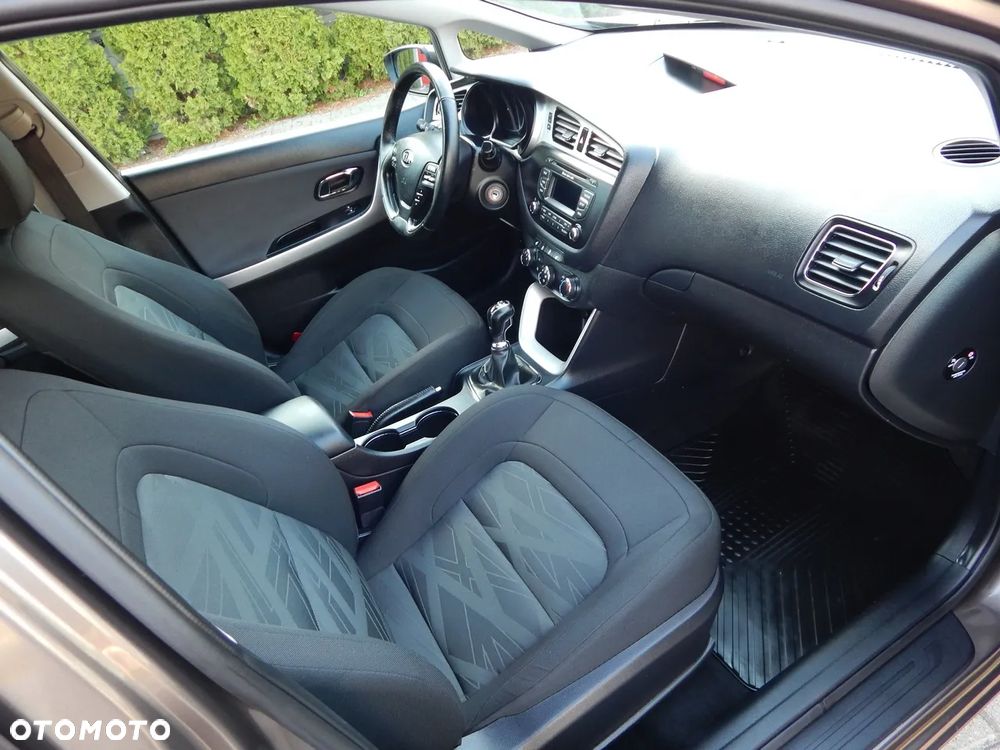 Kia Ceed 1.4 CVVT - 10