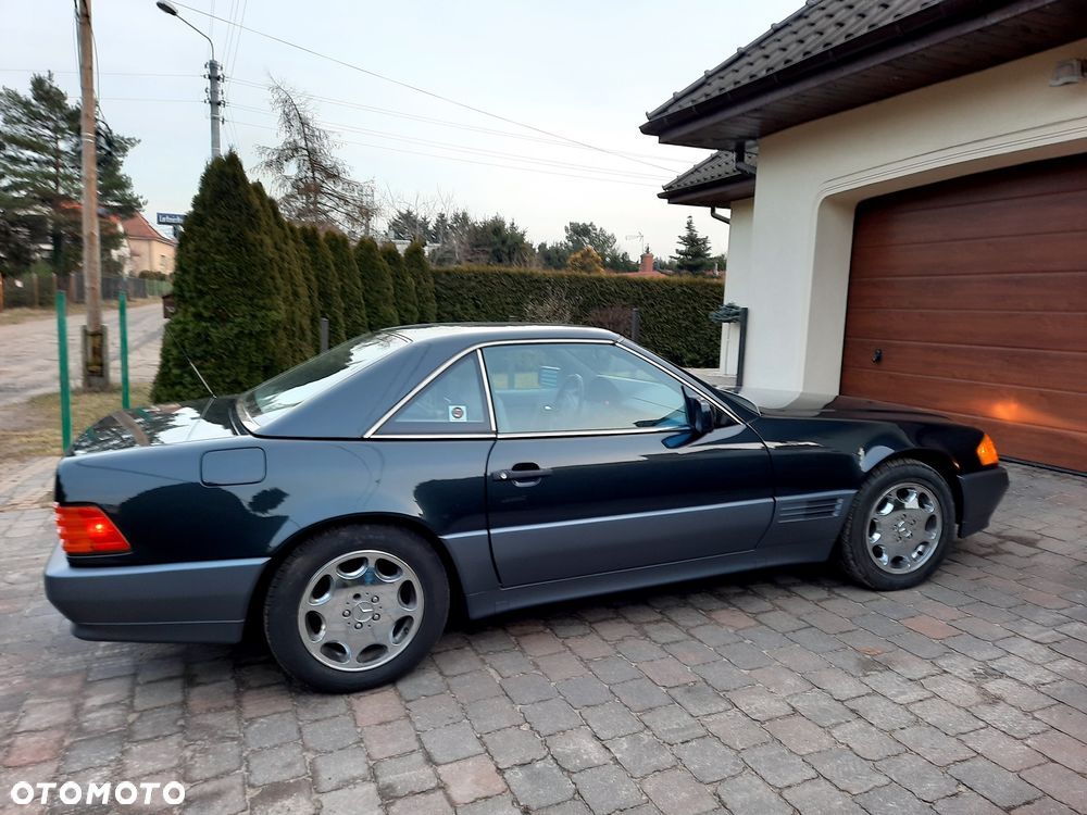Mercedes-Benz SL - 1