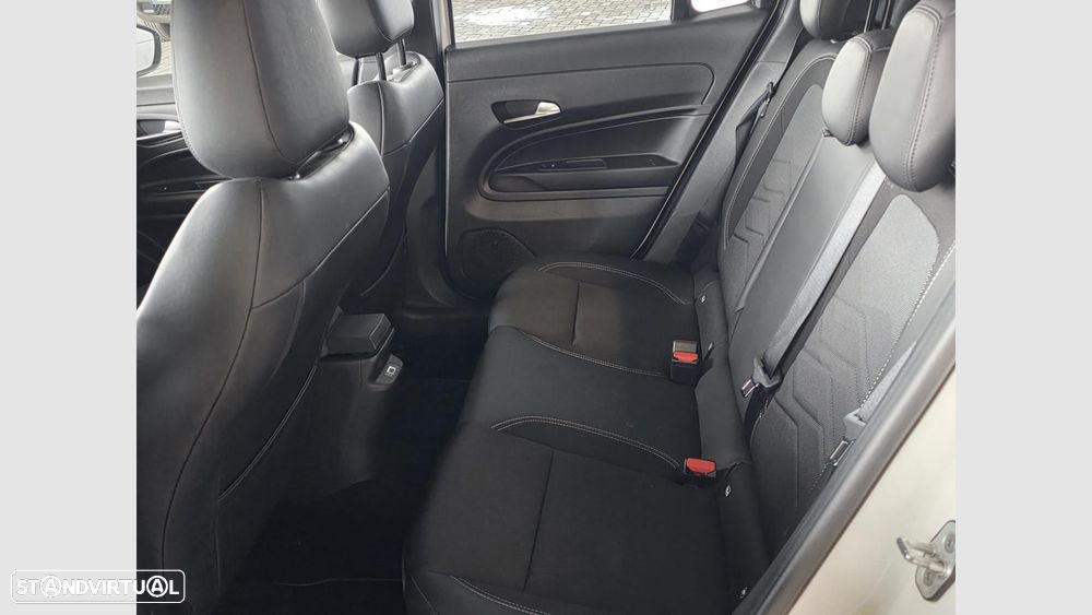 Jeep Avenger 1.2 GSE T3 Altitude - 9