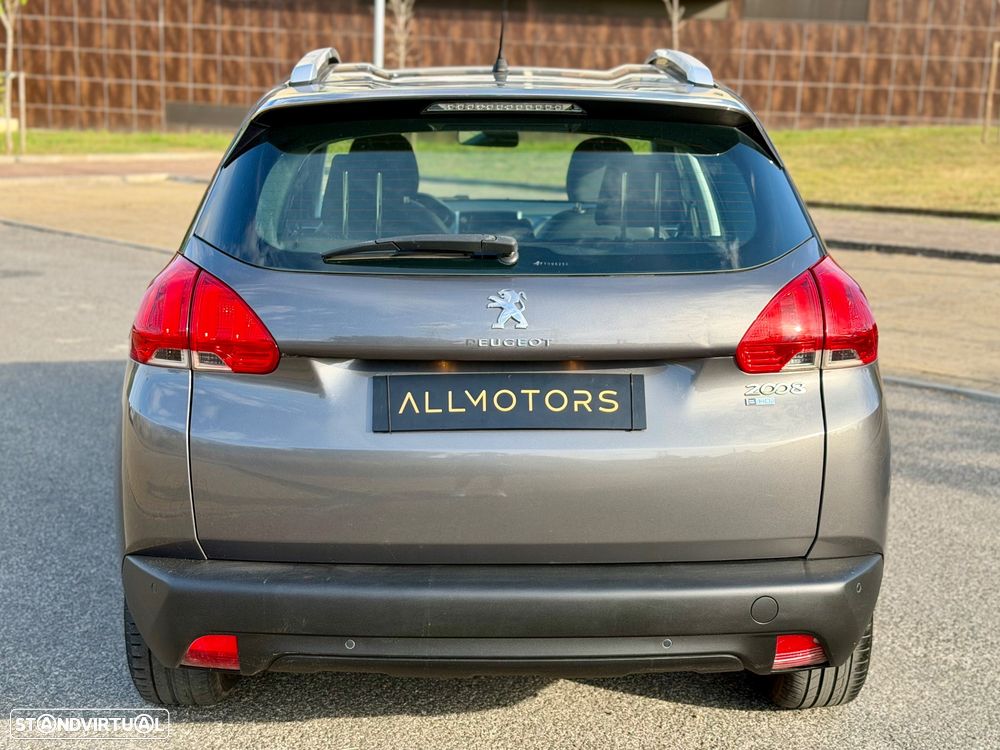 Peugeot 2008 - 15