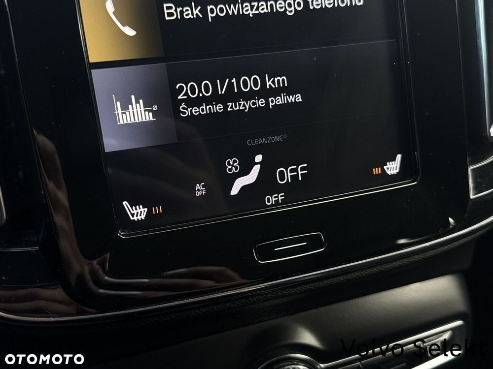 Volvo XC 40 - 24