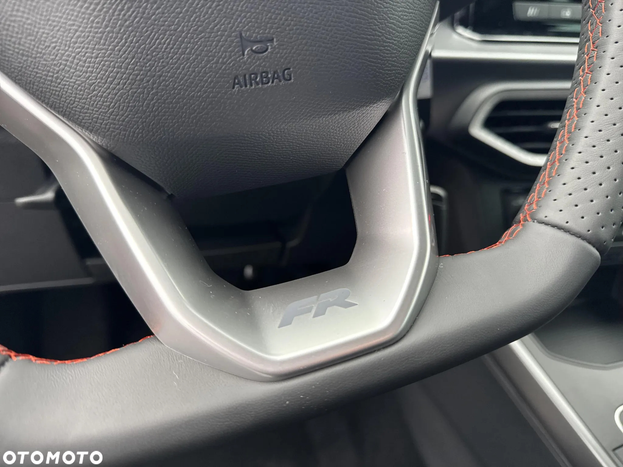 Seat Ibiza 1.0 TSI FR S&S DSG - 18