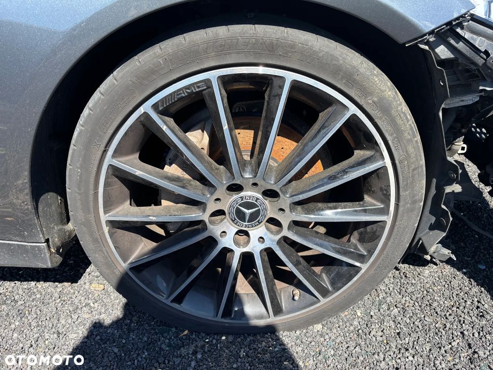 Mercedes C klasa w205 lift felgi koła AMG 19 255/35/19 continental - 2