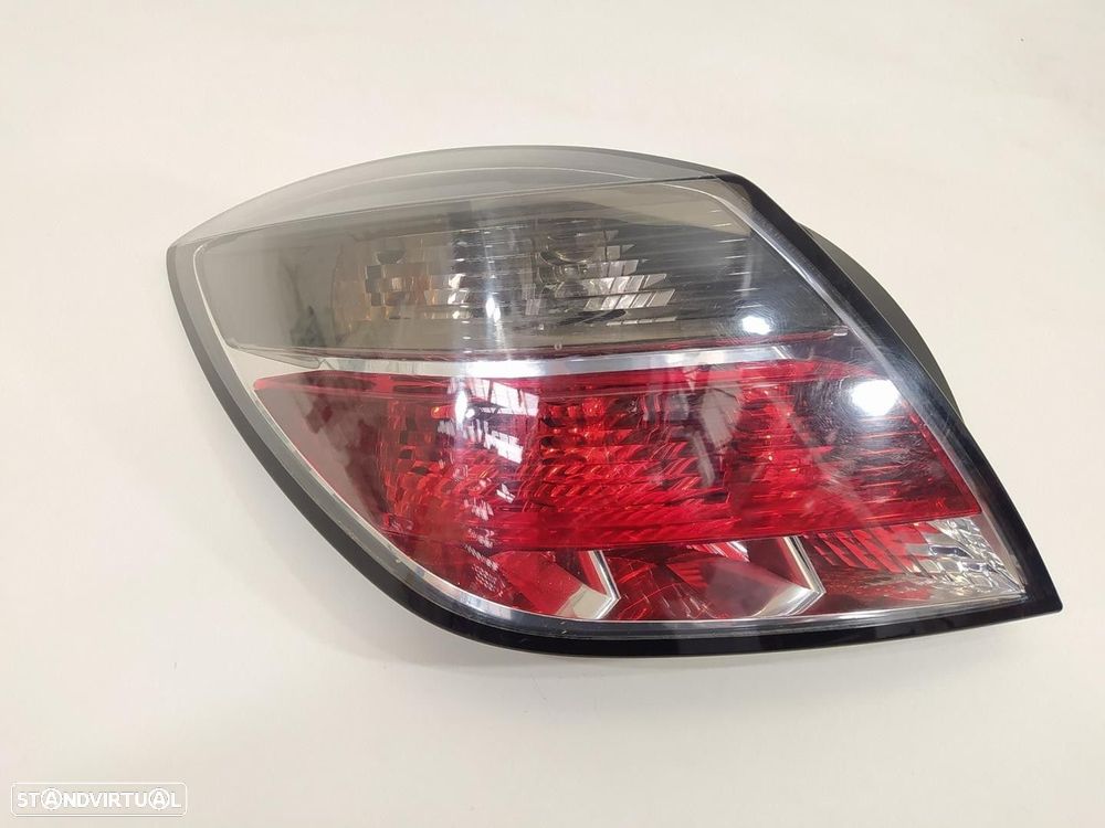 FAROLIM TRASEIRO ESQUERDO OPEL ASTRA H GTC 2007 - 3