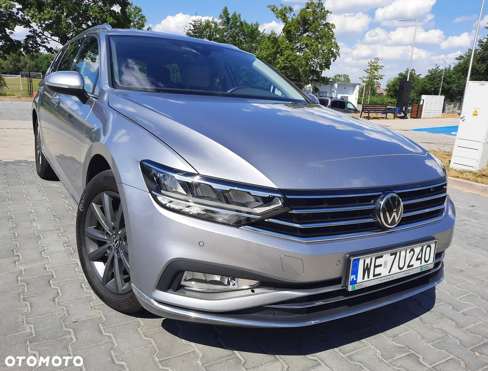 Volkswagen Passat 2.0 TDI Elegance DSG - 2