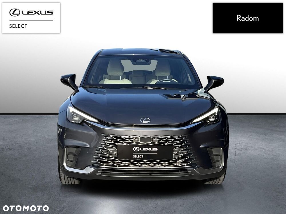 Lexus LBX