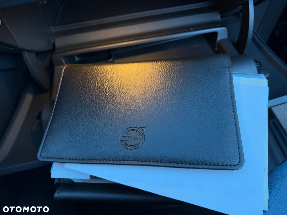 Volvo V60 D4 Momentum - 14