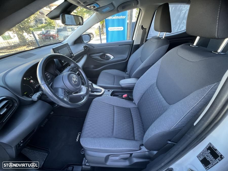 Toyota Yaris 1.5 HDF Comfort Plus - 17
