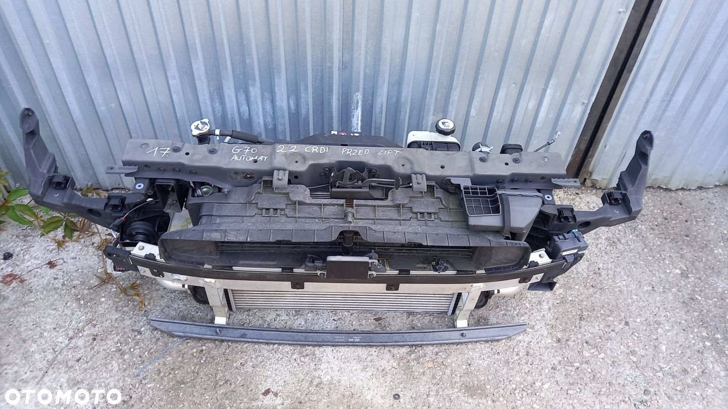 HYUNDAI GENESIS G70 2,2 CRDI PAS PRZEDNI CHŁODNICE AUTOMAT - 2