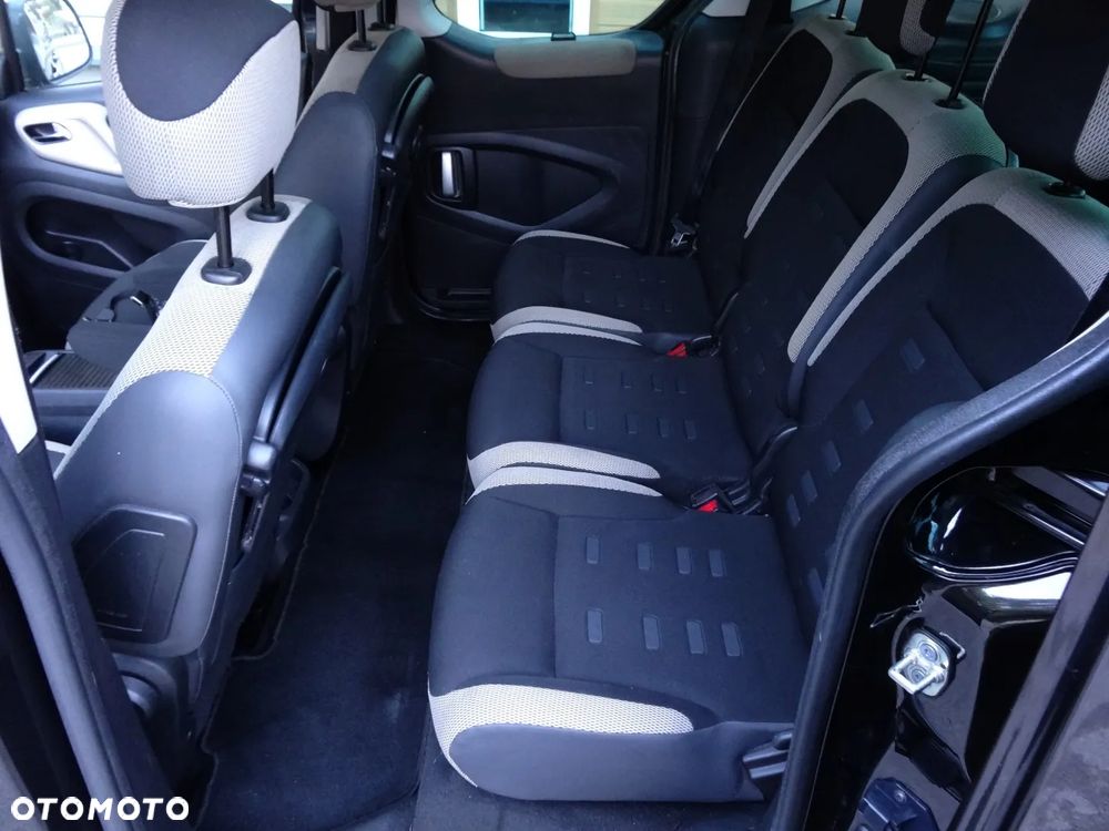 Citroën Berlingo Multispace VTi 120 Exclusive - 24