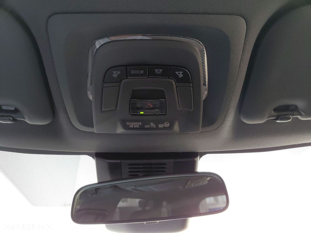 Toyota Corolla 1.8 Hybrid Comfort - 25