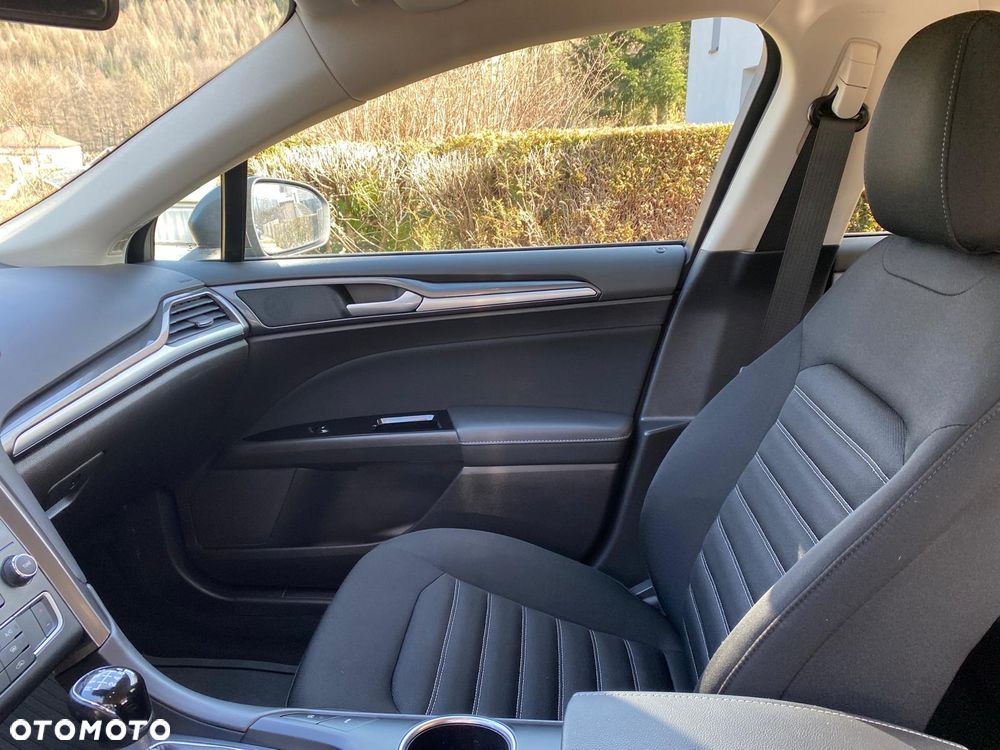 Ford Mondeo - 11