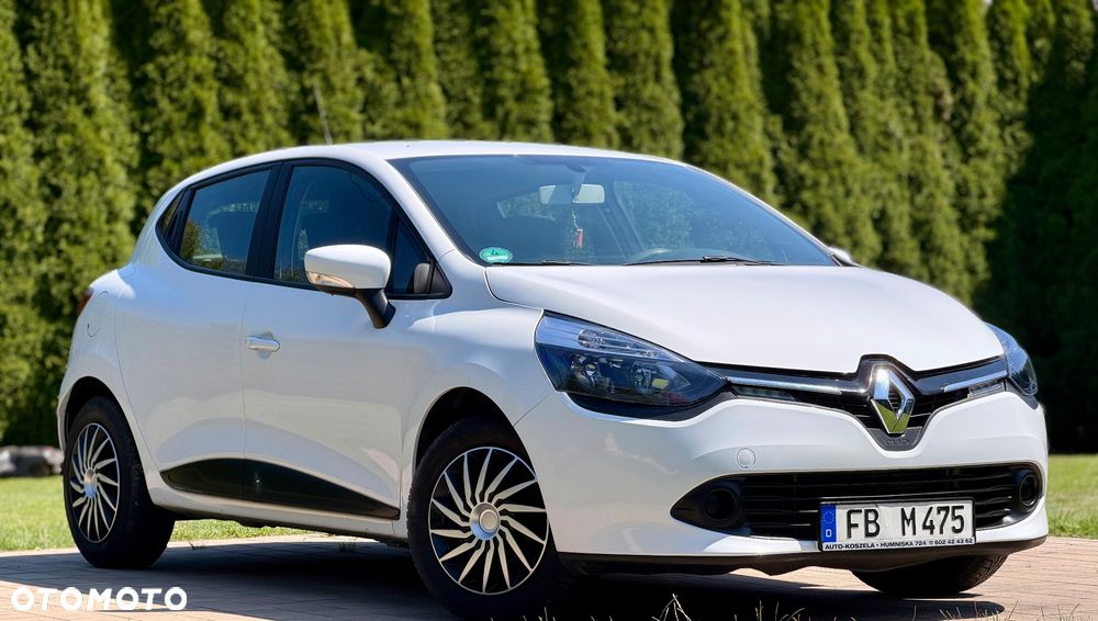 Renault Clio 1.2 16V 75 Expression - 13
