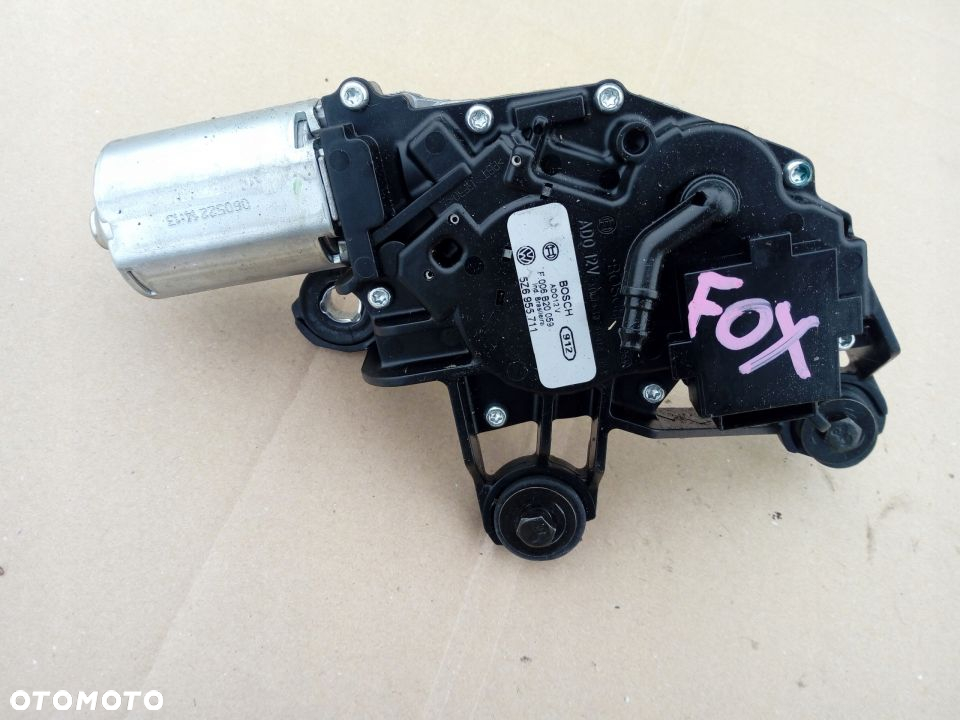 VW Fox silniczek wycieraczki tyl tylnej 5Z6955711 - 2
