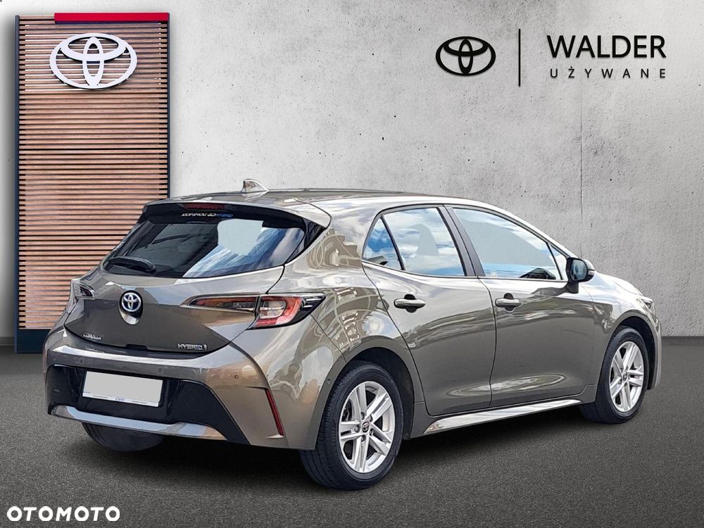Toyota Corolla - 5