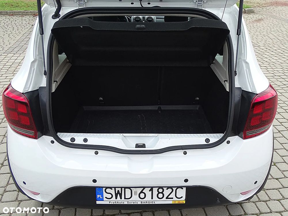Dacia Sandero Stepway - 12