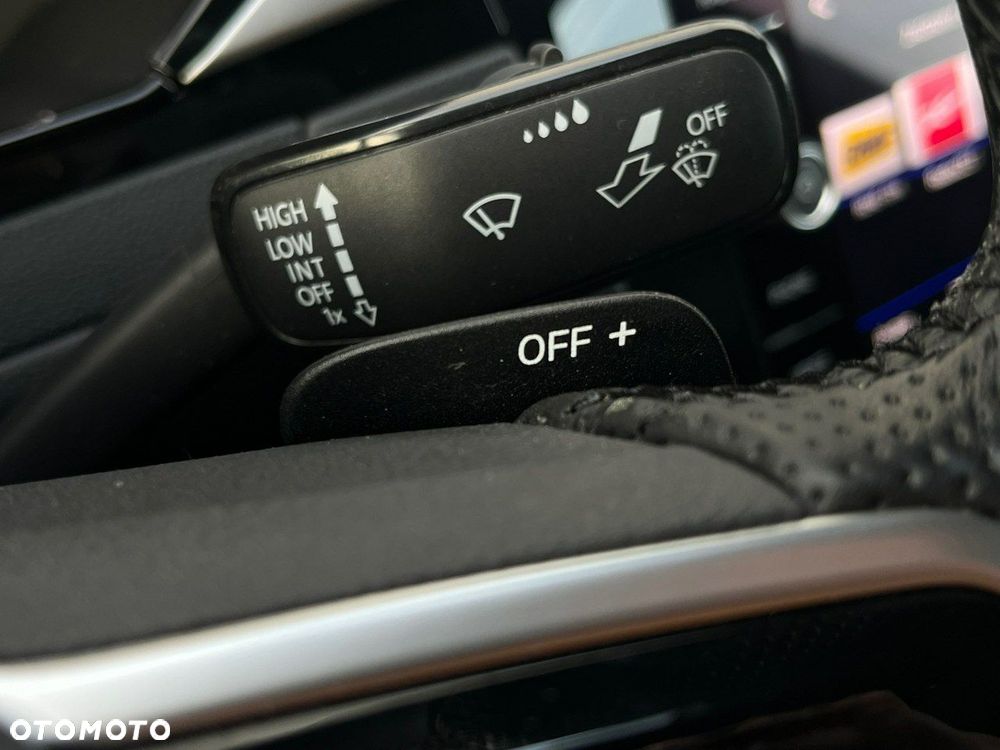 Volkswagen Arteon 2.0 TSI DSG R-Line - 22