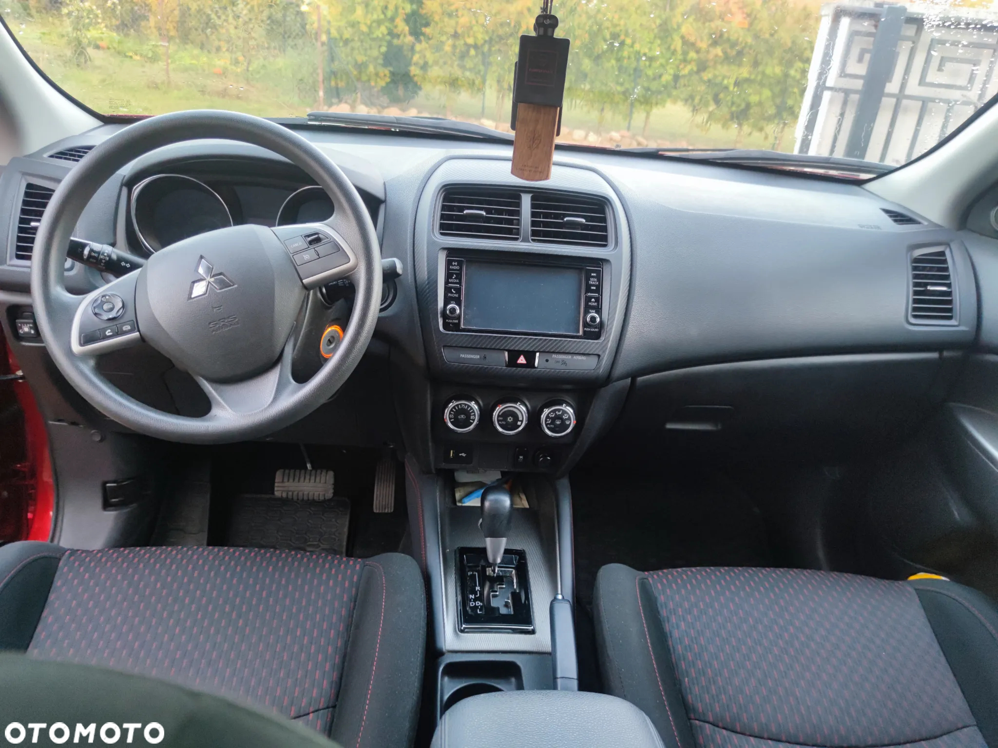 Mitsubishi ASX - 8