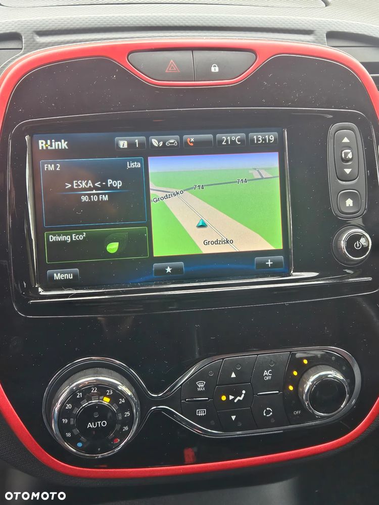Renault Captur - 24
