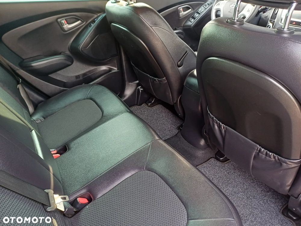 Hyundai ix35 1.7 CRDi Premium 2WD - 13
