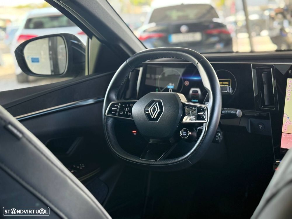 Renault Mégane E-Tech EV60 Techno Autonomia Comfort CA22 - 39