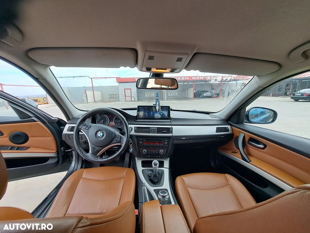 BMW Seria 3 2009 photo 2