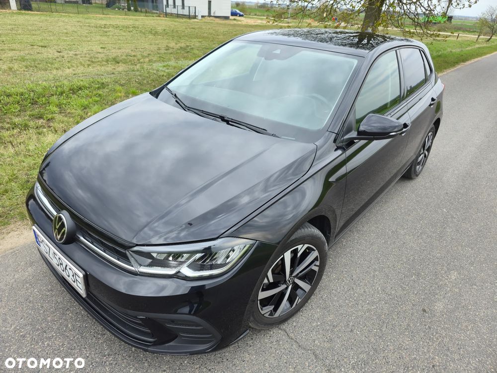 Volkswagen Polo - 2