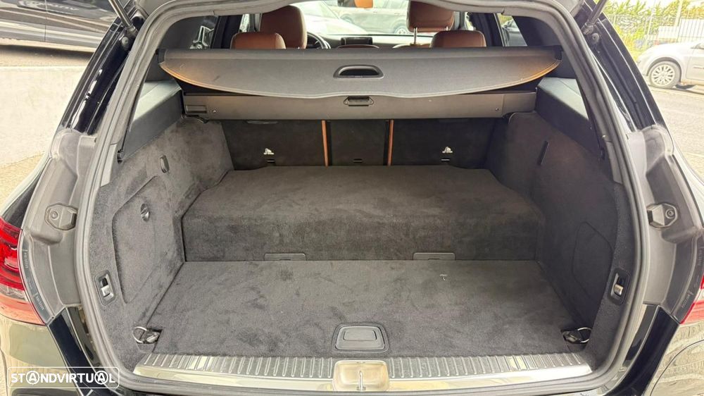 Mercedes-Benz C 300 e AMG Line - 16