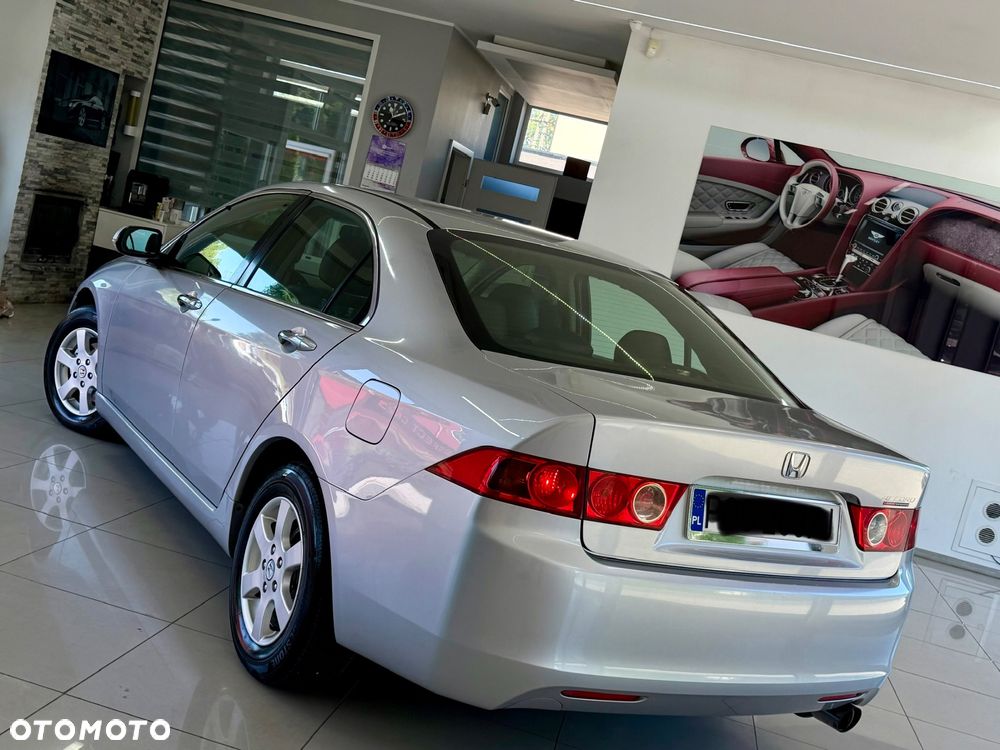 Honda Accord 2.0 Comfort - 30