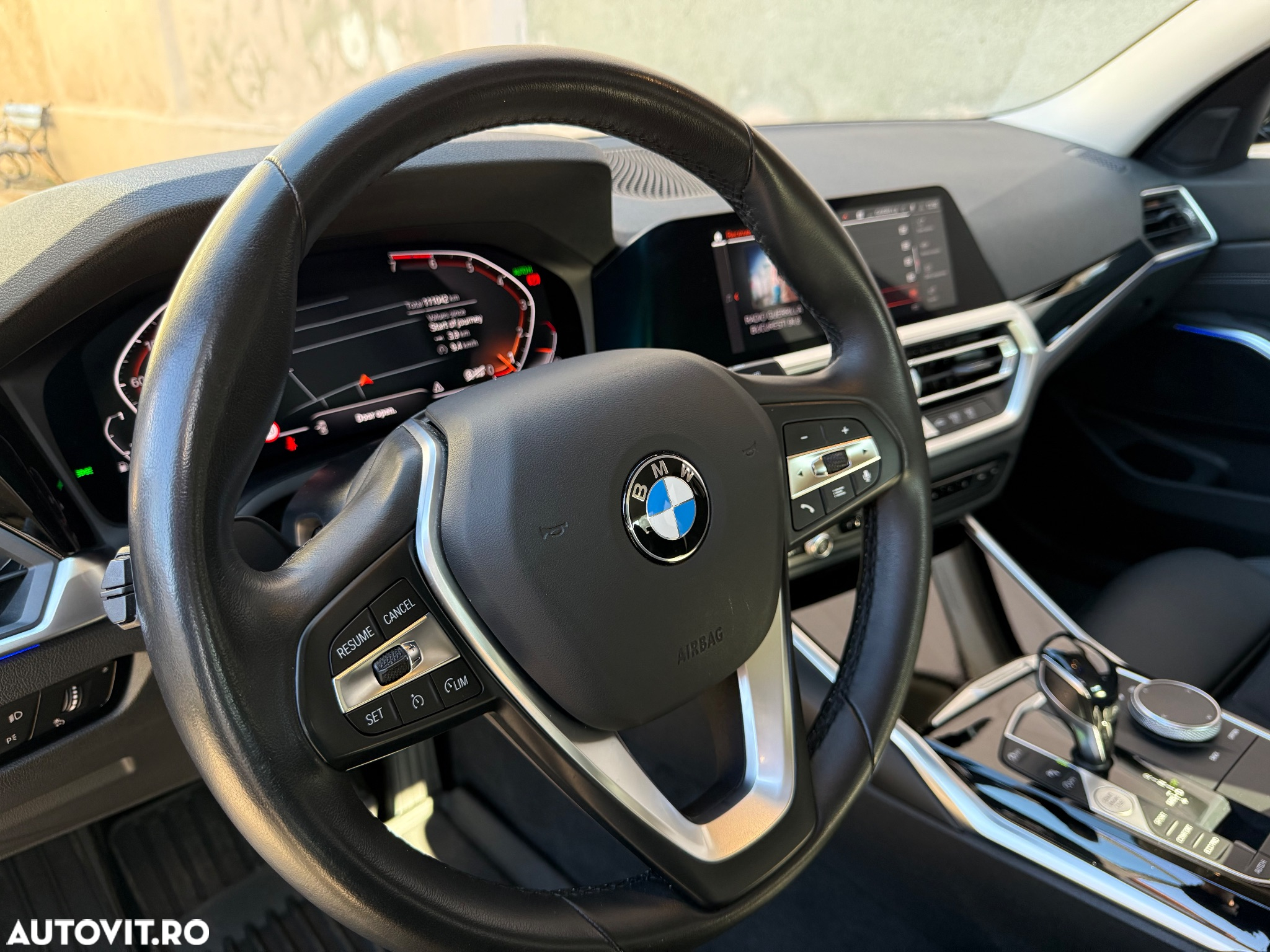 BMW Seria 3 318i Aut. Sport Line - 9