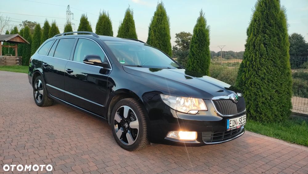 Skoda Superb 2.0 TDI DSG Elegance - 19