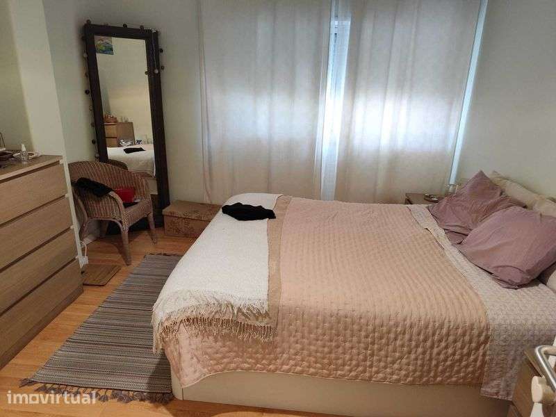 Apartamento T2 S. M. Encostas, Carcavelos - Grande imagem: 2/4