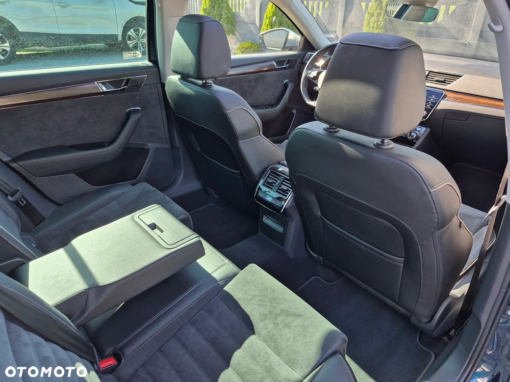 Skoda Superb 2.0 TSI 4x4 Scout DSG - 27