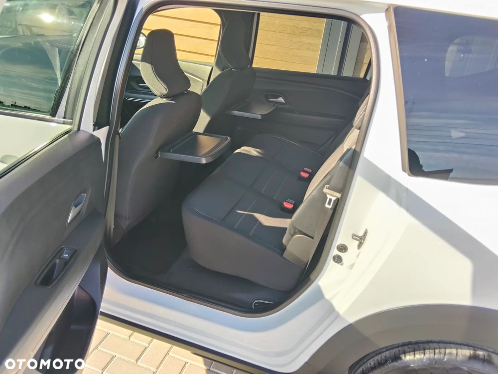 Dacia Jogger TCe 110 Extreme - 27