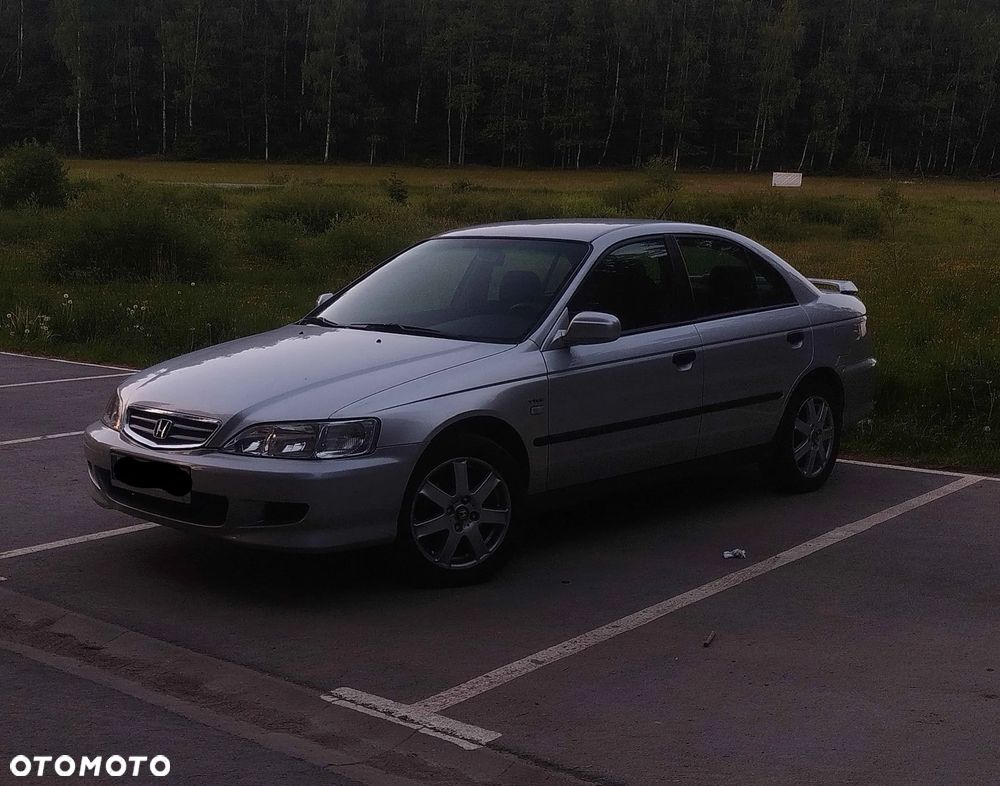 Honda Accord - 1