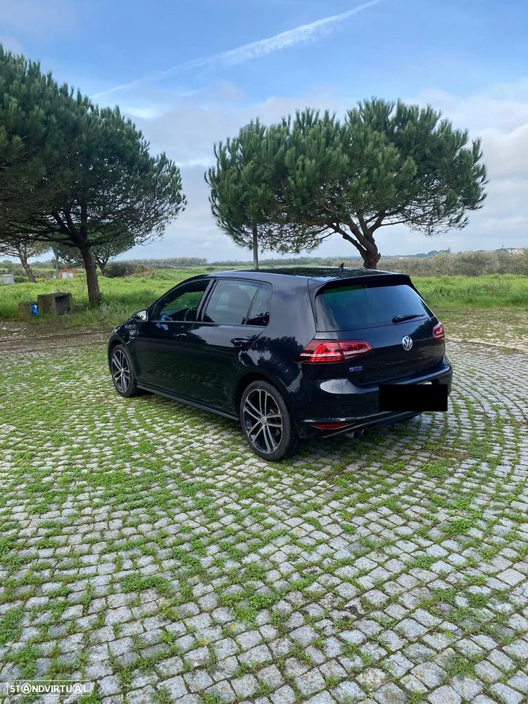 VW Golf 1.4 GTE Plug-In-Hybrid DSG - 4