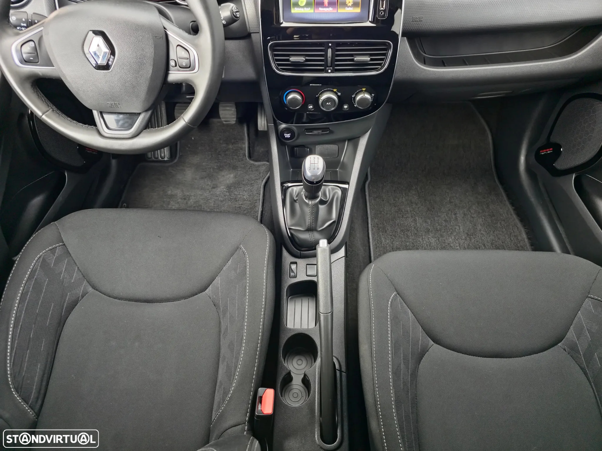 Renault Clio Sport Tourer 0.9 TCe Limited - 18