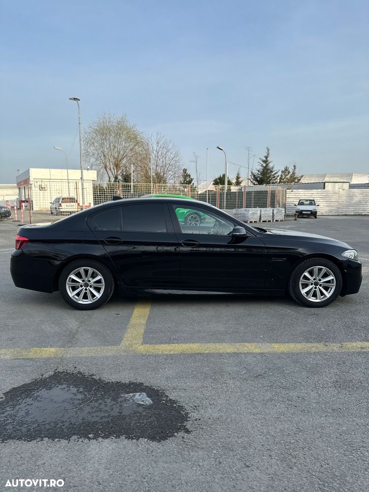 BMW Seria 5 525d xDrive - 4