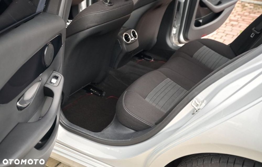 Mercedes-Benz Klasa C 200 (BlueTEC) d 7G-TRONIC - 6