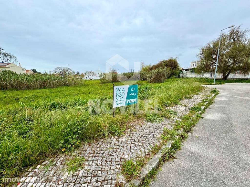 Lote de Terreno para construção de Moradia Unifamiliar no centro da... - Grande imagem: 2/5